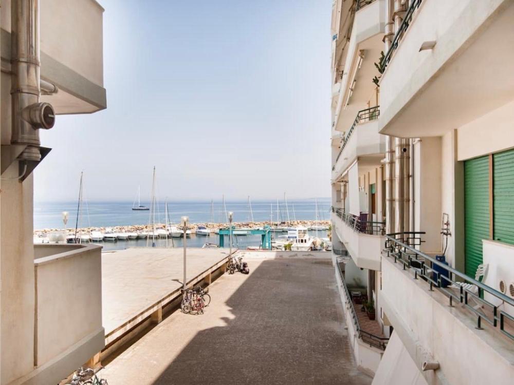 Апартаменты Residenza Le Fontanelle Галлиполи Экстерьер фото